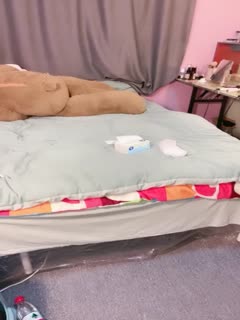 周末和男友激情操b，学生制服，69姿势互舔，扶着细腰后入爆操，娇滴滴呻吟更是诱人